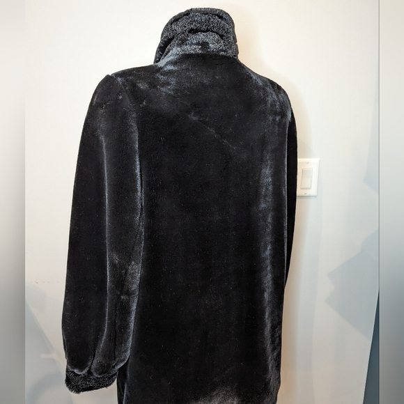 NOVELTI Black Modacrylic Luxury Cuddly Soft Faux Fur Coat. Size 5/6 P - Picture 7 of 12
